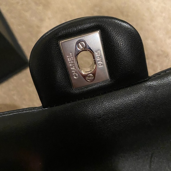 ✨SOLD✨ Classic Mini Chanel Bag - Picture 5 of 12